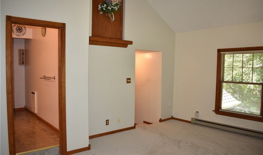 2071 Dewey Rd, Ashtabula, OH 44004 - 3 Beds, 3 Bath