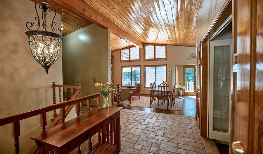 6204 Spruce Ave, Angelus Oaks, CA 92305 - 4 Beds, 4 Bath