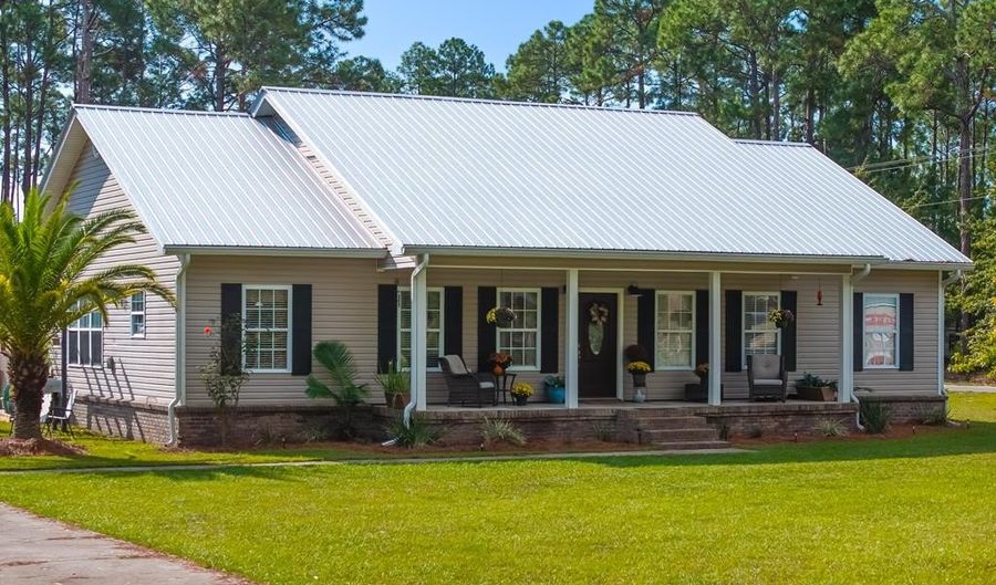 150 Hathcock Rd, Apalachicola, FL 32320 - 5 Beds, 2 Bath