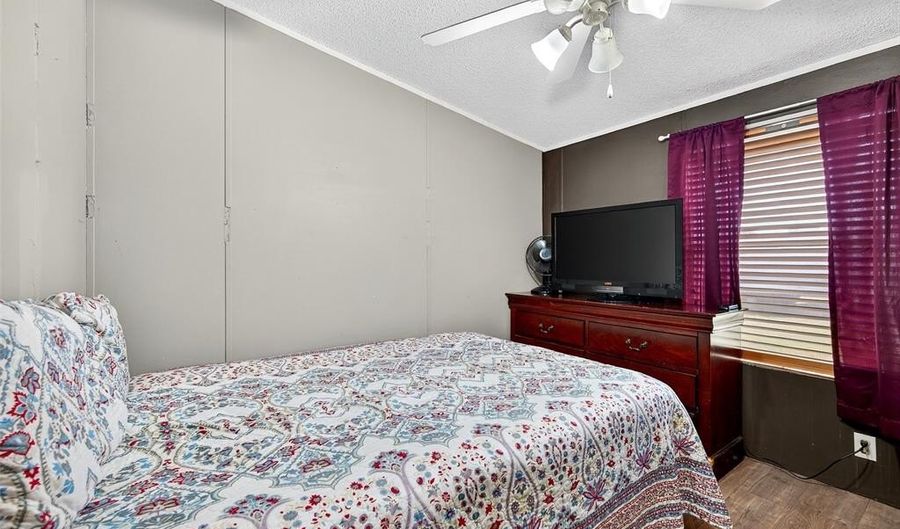 1918 E Foster Crossing Rd, Anna, TX 75409 - 3 Beds, 2 Bath