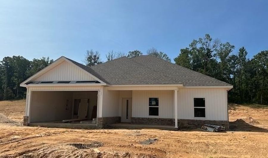 1176 Duke Dr, Bauxite, AR 72011 - 4 Beds, 2 Bath