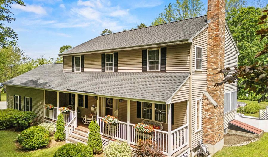 21 Elm Ave, Antrim, NH 03440 - 4 Beds, 3 Bath
