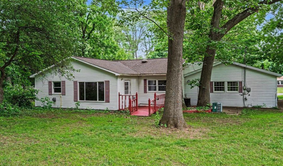 1460 Goodrich St, Allegan, MI 49010 - 2 Beds, 3 Bath