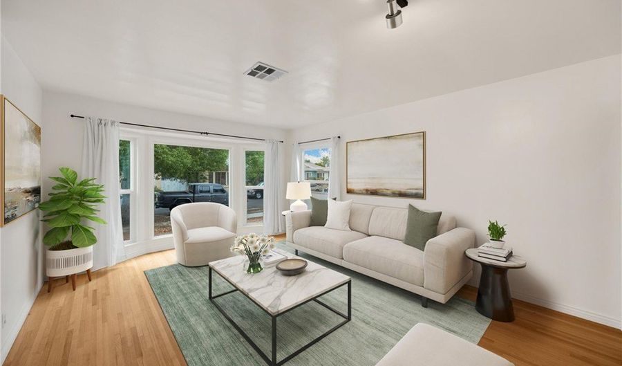 8828 Zeiler Ave, Los Angeles, CA 91331 - 3 Beds, 2 Bath