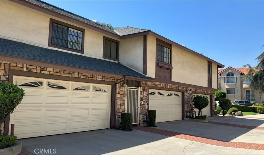 838 Fairview Ave N, Arcadia, CA 91007 - 2 Beds, 2 Bath