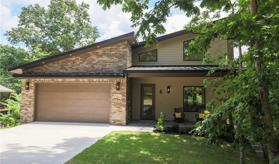 32 Warwick Dr, Bella Vista, AR 72714 - 4 Beds, 4 Bath