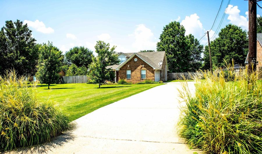 78 DOE Trl, Atoka, TN 38004 - 3 Beds, 2 Bath
