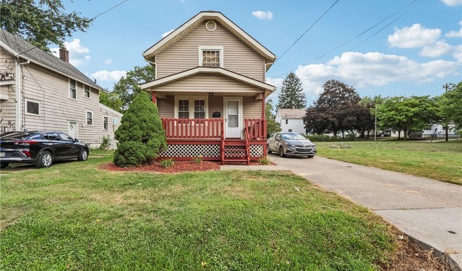 1295 Kohler Ave, Akron, OH 44314 - 3 Beds, 1 Bath