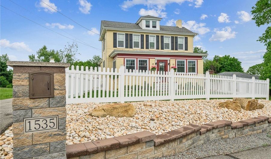 1535 Ray Rd, Ambridge, PA 15003 - 3 Beds, 0 Bath