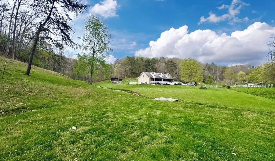 3500 Arnoldsburg Rd, Arnoldsburg, WV 25234 - 3 Beds, 2 Bath