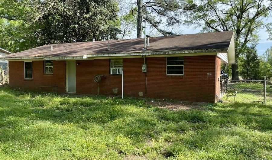 599 Wilson Holmes Rd, Bentonia, MS 39040 - 2 Beds, 1 Bath