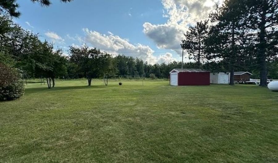 30 Fir, Babbitt, MN 55706 - 2 Beds, 2 Bath