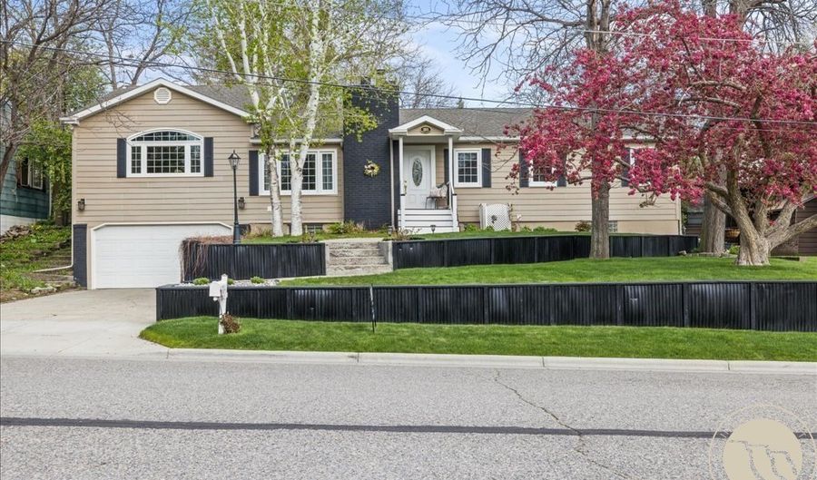 2911 E MacDonald Dr, Billings, MT 59102 - 5 Beds, 3 Bath