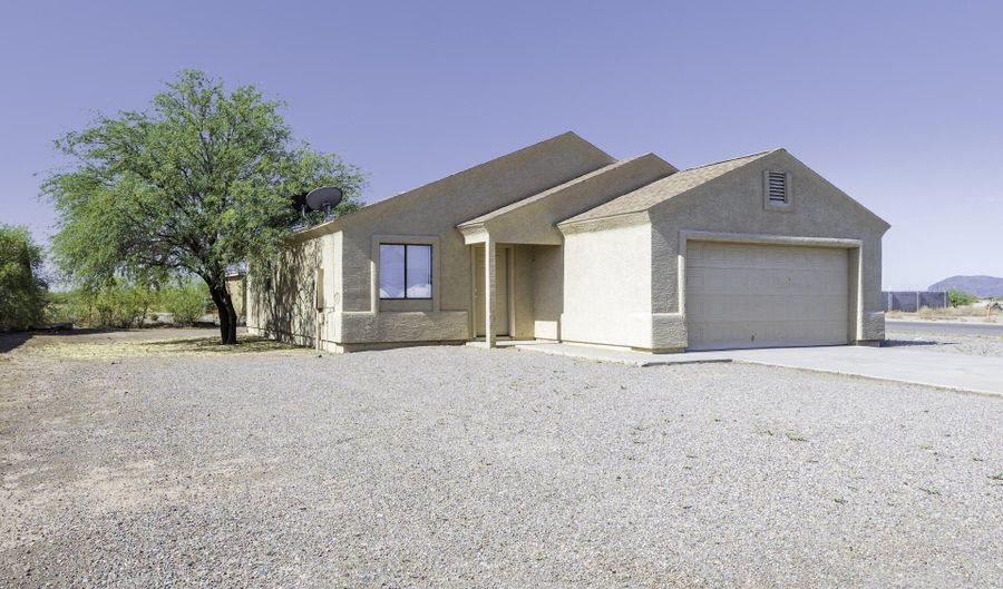 12503 W Madero Dr, Arizona City, AZ 85123 - 3 Beds, 2 Bath
