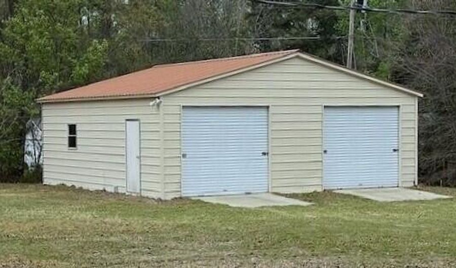 31 Pecan Ln, Barnwell, SC 29812 - 3 Beds, 2 Bath
