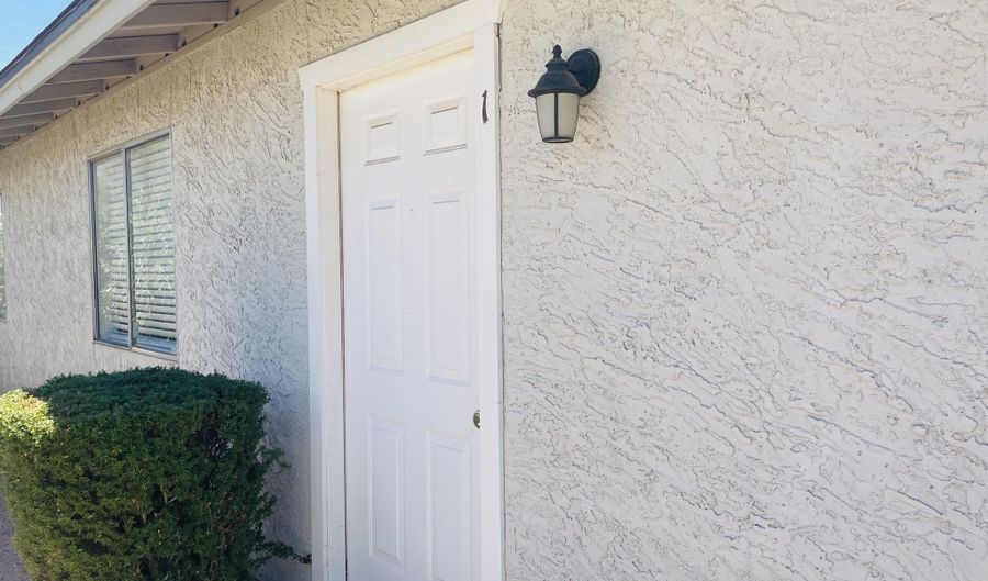 143 S Mountain Rd 1, Apache Junction, AZ 85120 - 2 Beds, 1 Bath