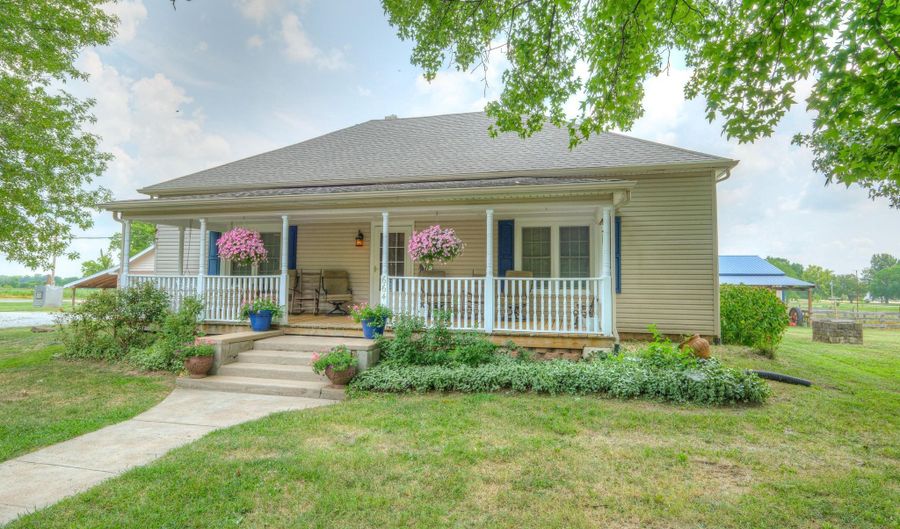 664 Missouri Ave, Asbury, MO 64832 - 3 Beds, 2 Bath