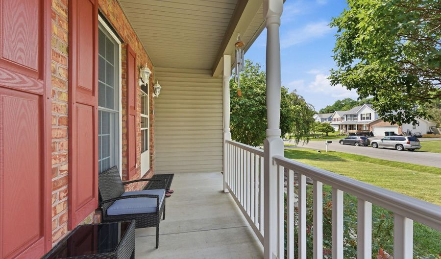 11 THOMPSON Ct, Boonsboro, MD 21713 - 4 Beds, 3 Bath