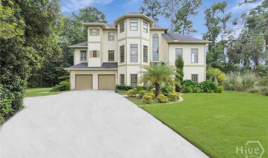12 Amberwood Cir, Savannah, GA 31405 - 3 Beds, 3 Bath