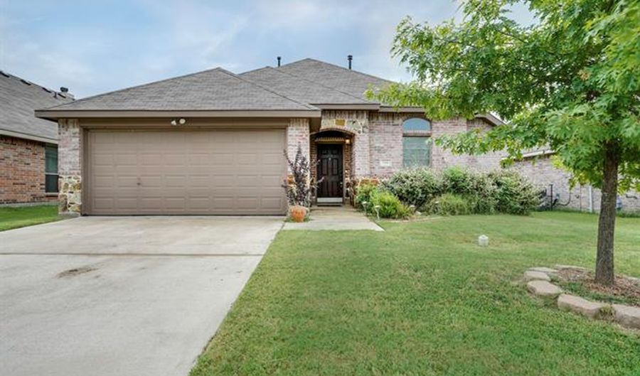 144 Wandering Dr, Forney, TX 75126 - 4 Beds, 2 Bath