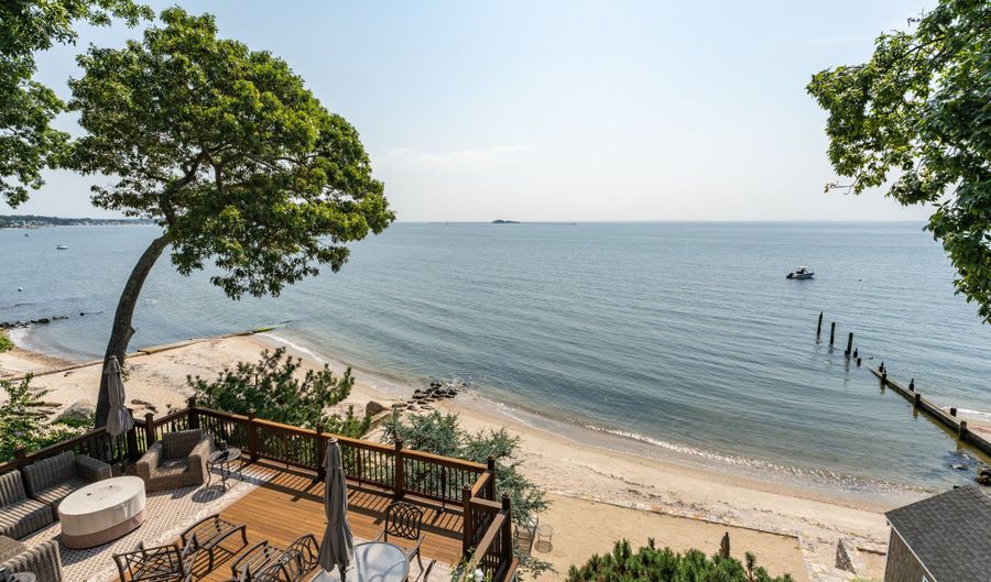 55 Shore Rd, Clinton, CT 06413 - 5 Beds, 5 Bath