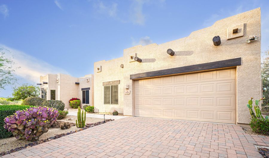 5520 E DESERT FOREST Trl, Cave Creek, AZ 85331 - 3 Beds, 3 Bath