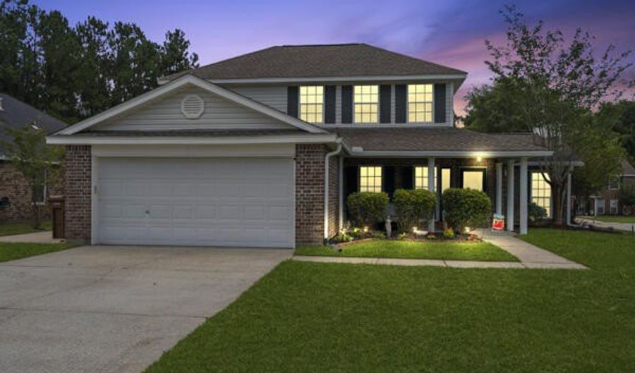 1567 Applewood Ct, Biloxi, MS 39532 - 4 Beds, 3 Bath