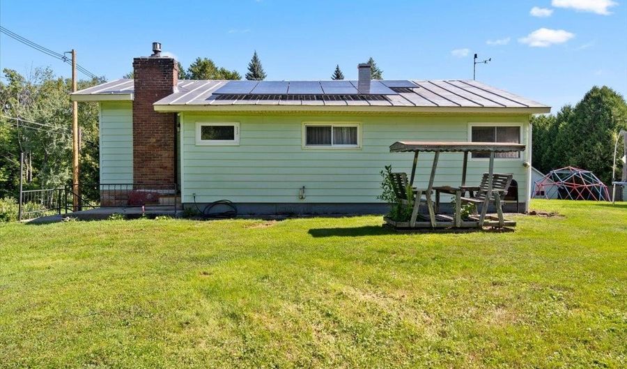 55 Waterman St, Barre, VT 05649 - 3 Beds, 1 Bath