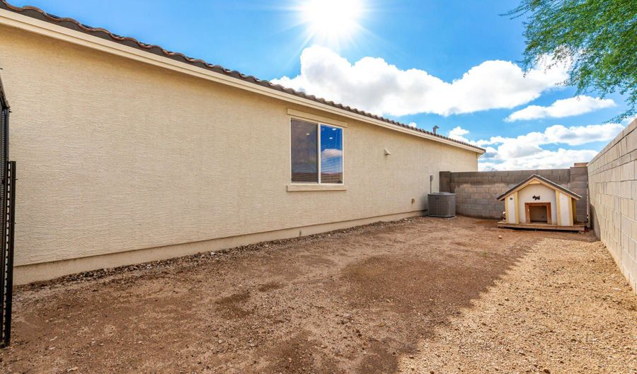 24590 W HILTON Ave, Buckeye, AZ 85326 - 4 Beds, 2 Bath