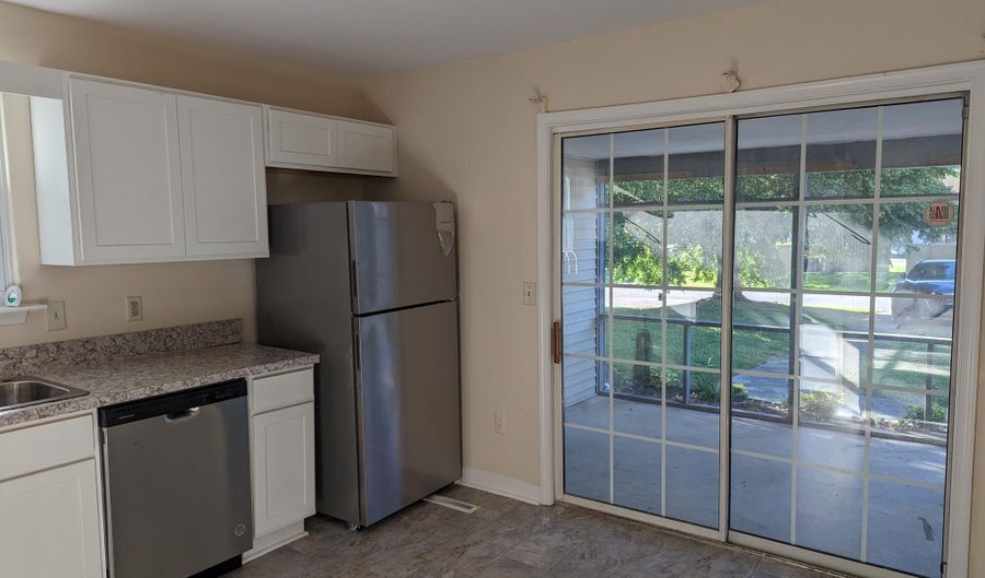 830 WOODCREST Dr, Dover, DE 19901 - 3 Beds, 3 Bath