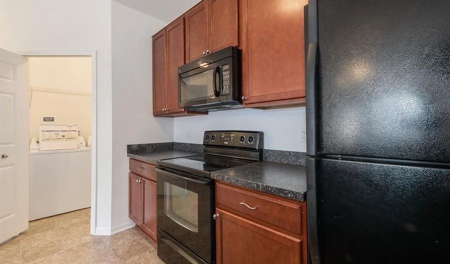 964 W Summerfield Glen Cir 96, Ann Arbor, MI 48103 - 2 Beds, 2 Bath