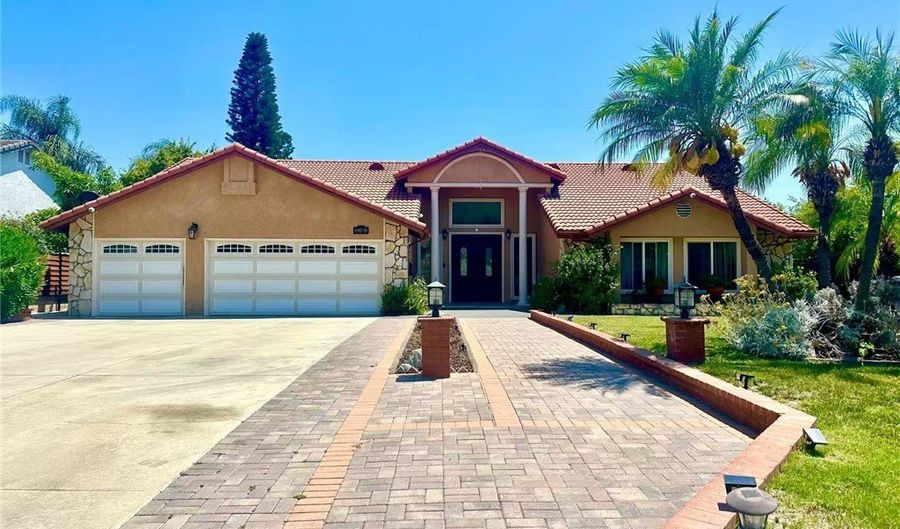 19878 E Round Hill Ln, Walnut, CA 91789 - 6 Beds, 6 Bath