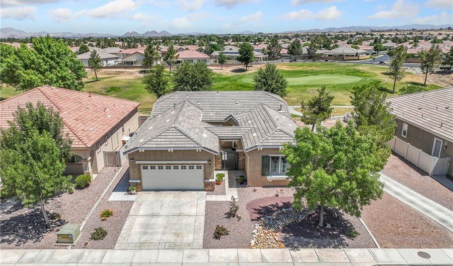 10803 Katepwa St, Apple Valley, CA 92308 - 2 Beds, 2 Bath