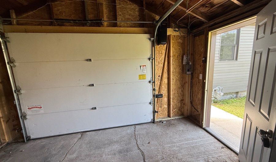 509 N St, Aurora, NE 68818 - 3 Beds, 1 Bath