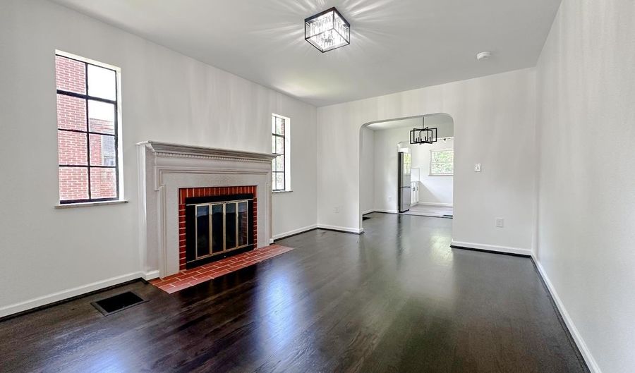 1299 Brooke Ave, Anderson Twp., OH 45230 - 3 Beds, 1 Bath
