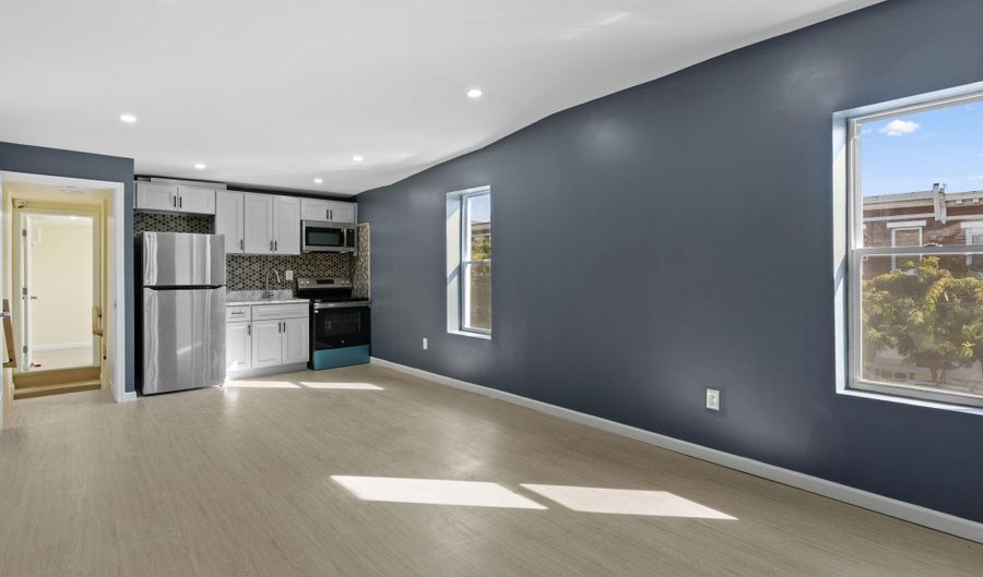 2642 E MONUMENT St 1, Baltimore, MD 21205 - 2 Beds, 1 Bath