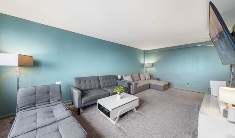 1225 Kennedy Blvd J, Bayonne, NJ 07002 - 1 Beds, 1 Bath