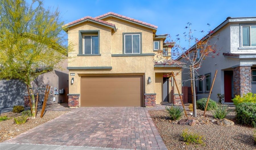 936 Lotus Falls St, Henderson, NV 89052 - 3 Beds, 3 Bath