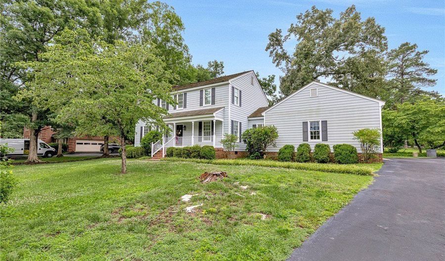 14383 Country Club Dr, Ashland, VA 23005 - 4 Beds, 3 Bath