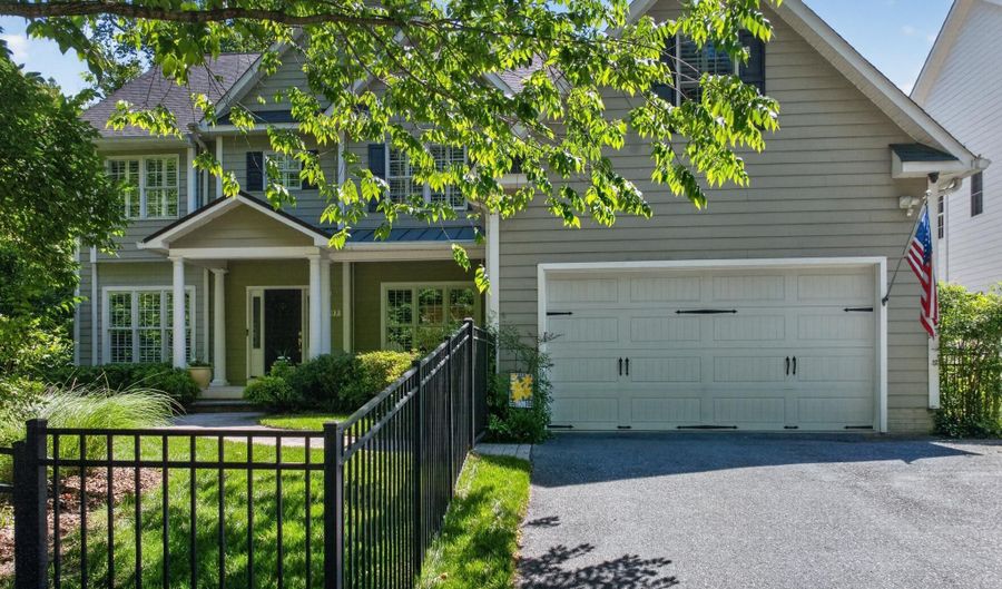 1903 BALTIMORE ANNAPOLIS Blvd, Annapolis, MD 21409 - 6 Beds, 6 Bath