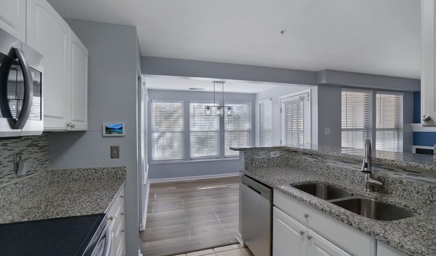 7518 SNOWPEA Ct #B, Alexandria, VA 22306 - 2 Beds, 2 Bath