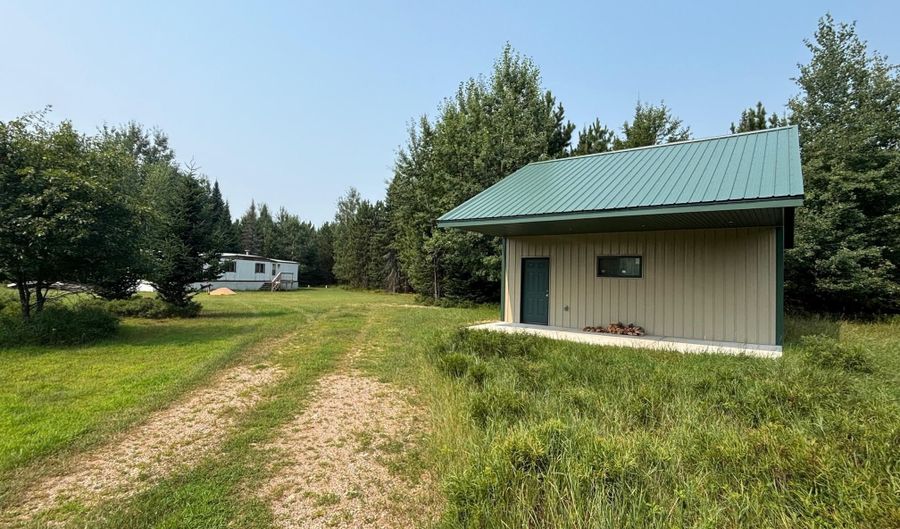 10701 W SINKEY Rd, Amberg, WI 54102 - 2 Beds, 2 Bath