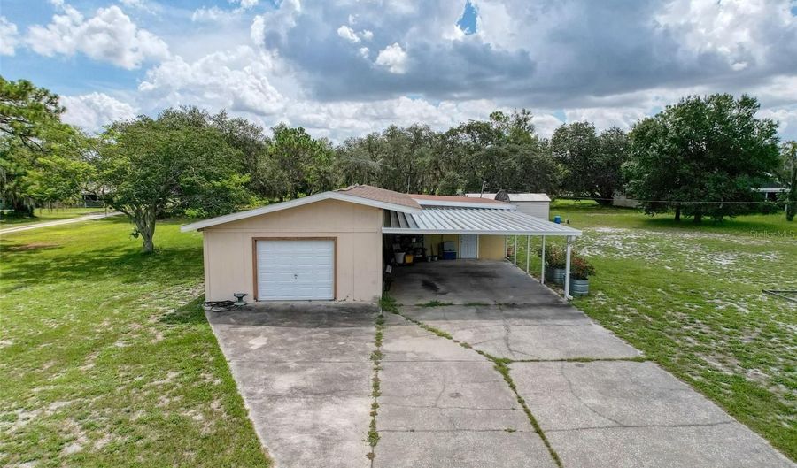 2603 THORNHILL Rd, Auburndale, FL 33823 - 2 Beds, 1 Bath