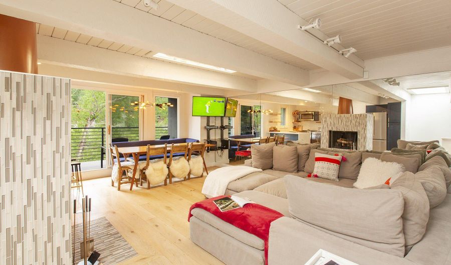 1039 E Cooper Ave 16A, Aspen, CO 81611 - 4 Beds, 3 Bath