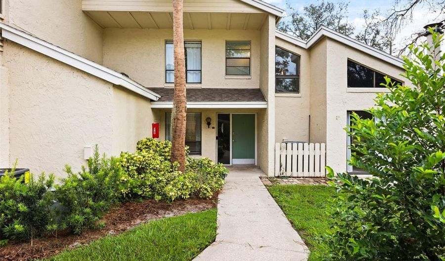 441 S NETHERWOOD Cres 206, Altamonte Springs, FL 32714 - 3 Beds, 3 Bath