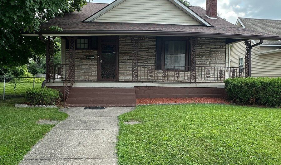 1222 Madison Ave, Anderson, IN 46016 - 3 Beds, 2 Bath