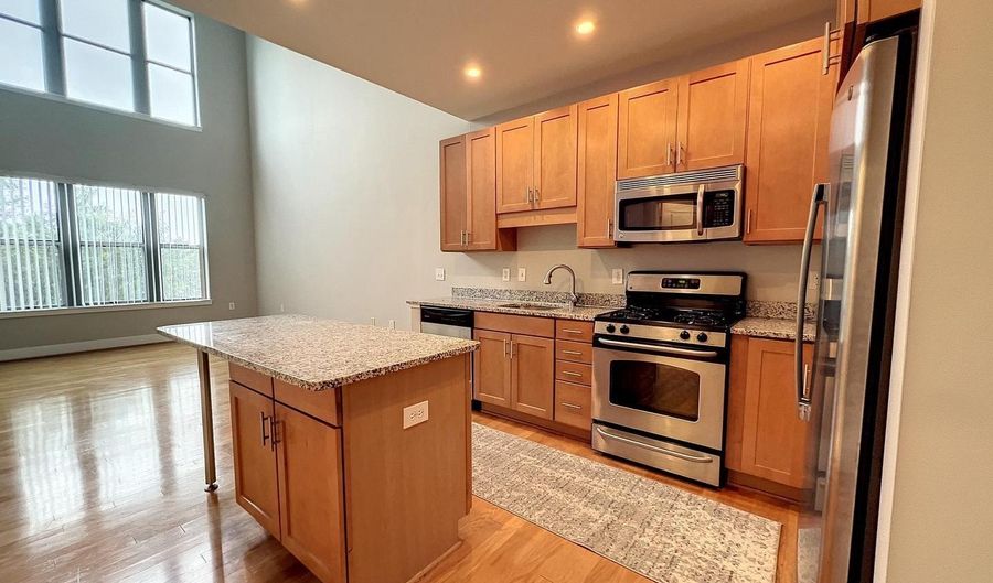 1800 WILSON Blvd 430, Arlington, VA 22201 - 2 Beds, 1 Bath