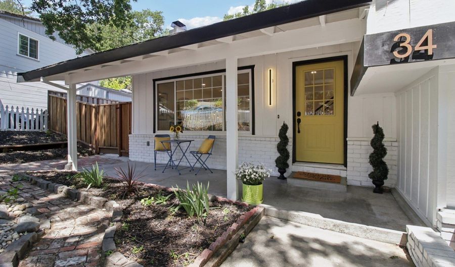 34 Vista Ln, Alamo, CA 94507 - 4 Beds, 2 Bath