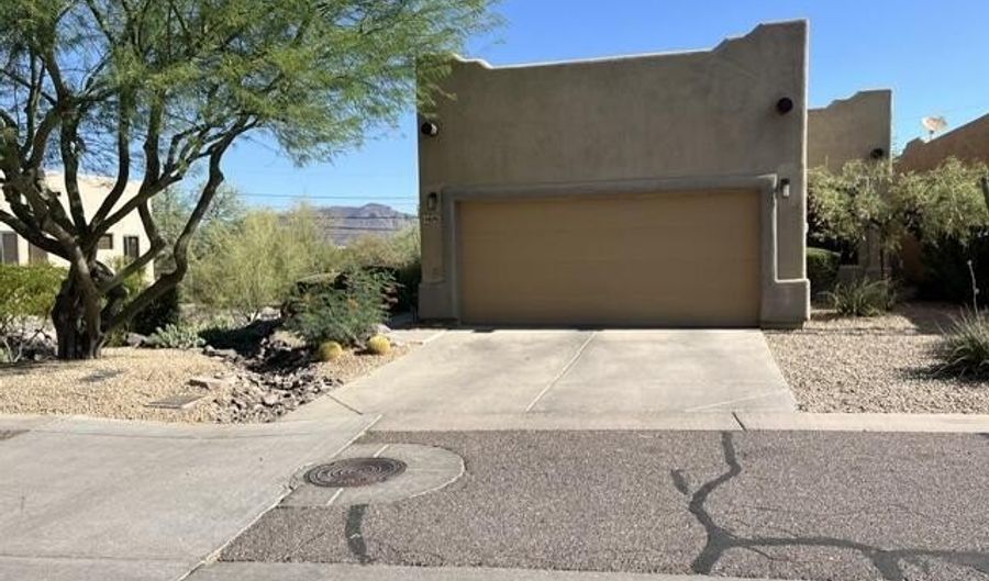 6056 E KNOLLS Way N, Cave Creek, AZ 85331 - 3 Beds, 3 Bath