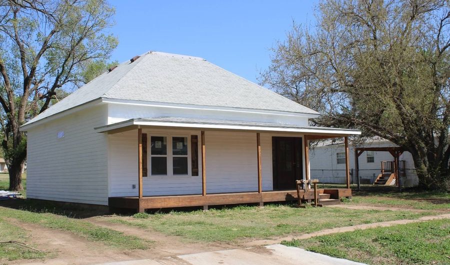408 N. Main, Attica, KS 67009 - 2 Beds, 1 Bath